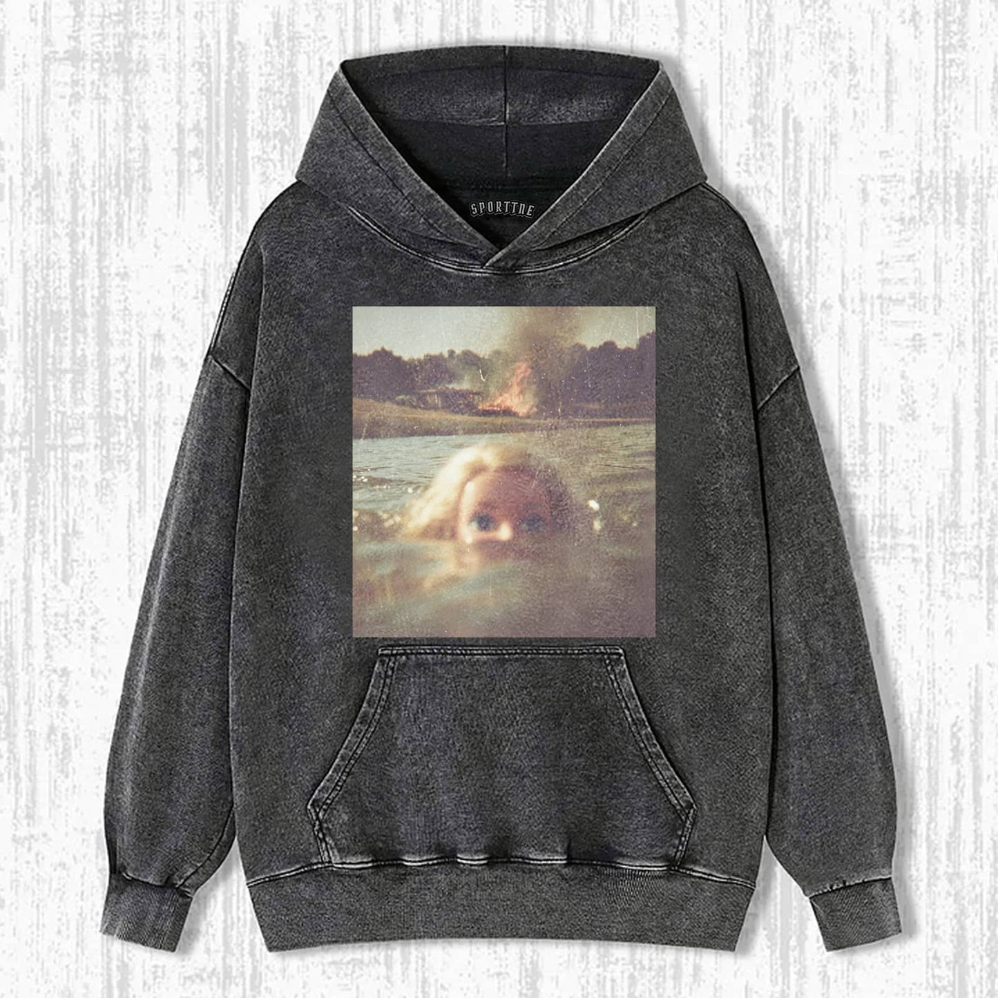 SWIMMING BARBIE GIRL SHORT SLEEVE T-SHIRT