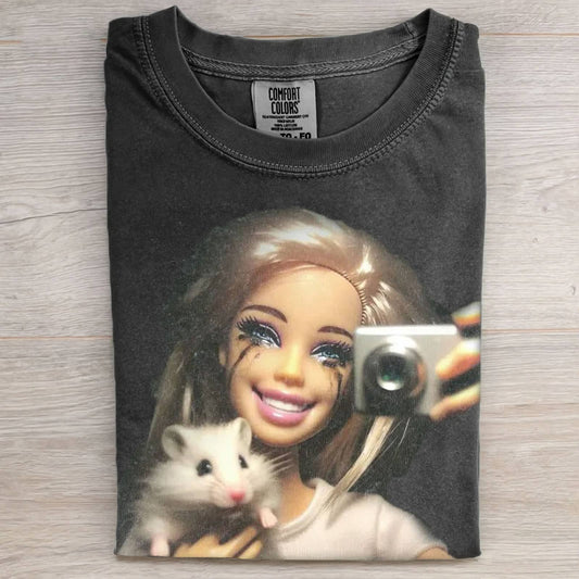 DOLL GIRL MEME T-SHIRT