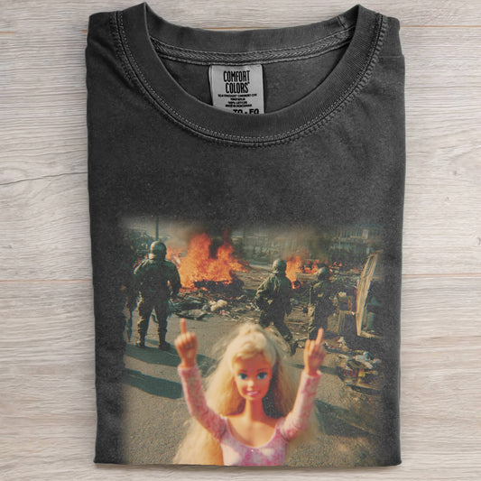 BATTLEFIELD BARBIE TEE