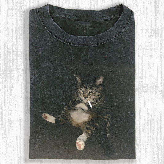 WACKY CAT TEE. 7.5